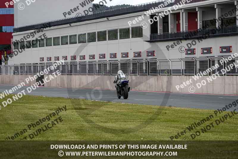 cadwell no limits trackday;cadwell park;cadwell park photographs;cadwell trackday photographs;enduro digital images;event digital images;eventdigitalimages;navarra;no limits trackdays;peter wileman photography;racing digital images;trackday digital images;trackday photos